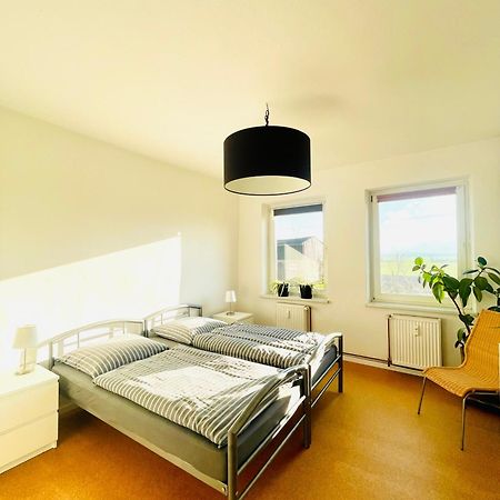 "Mts-Haus Zettemin" - 2 Familienfreundliche Ferienwohnungen In Mecklenburg エクステリア 写真