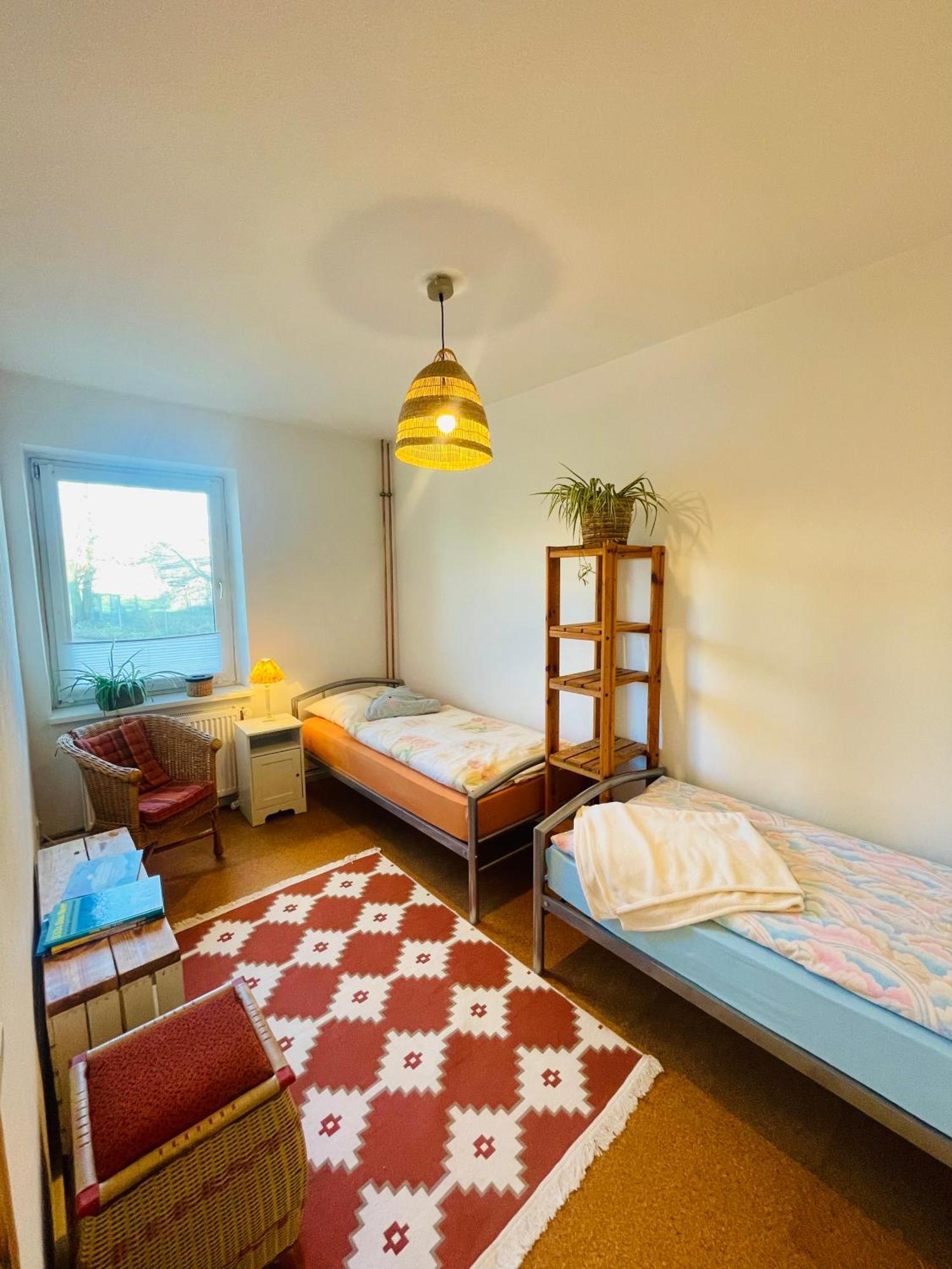 "Mts-Haus Zettemin" - 2 Familienfreundliche Ferienwohnungen In Mecklenburg エクステリア 写真